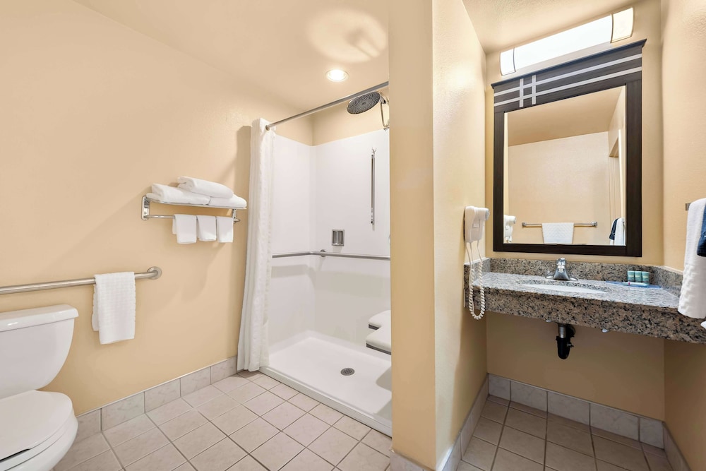 Best Western Topaz Lake Inn - photo 24