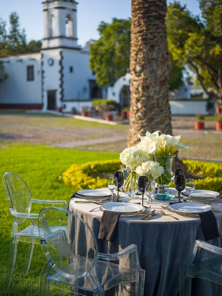 Fiesta Americana Hacienda Galindo Resort & Spa