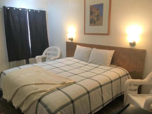 Pine View Motel - photo 41