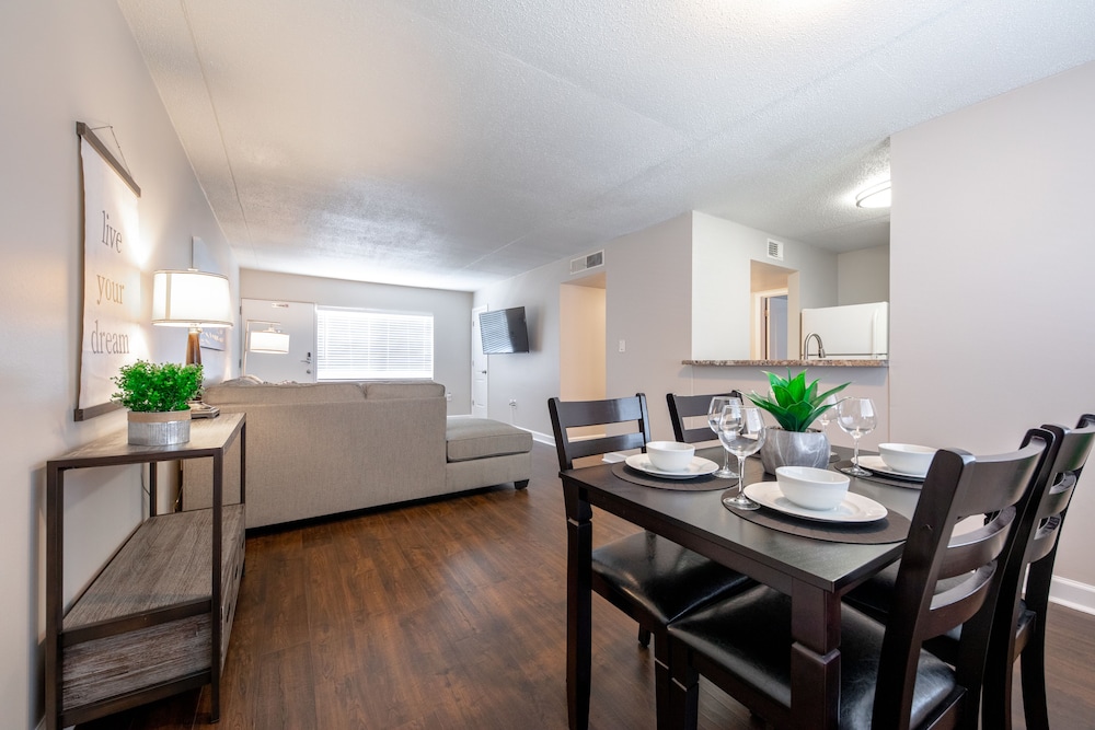 Stay Avenida Westshore - photo 13