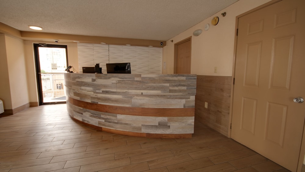 Americana Motor Inn Oceanfront - photo 3