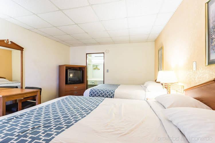 Super 8 Sardis - photo 10