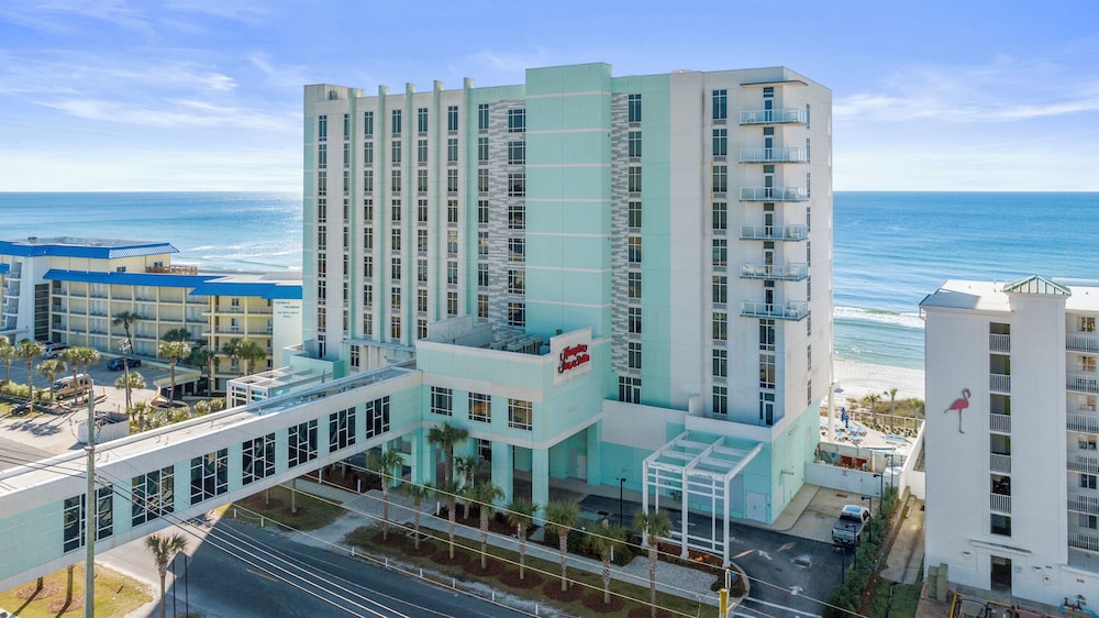 Hampton Inn & Suites Panama City Beach Beachfront - photo 2