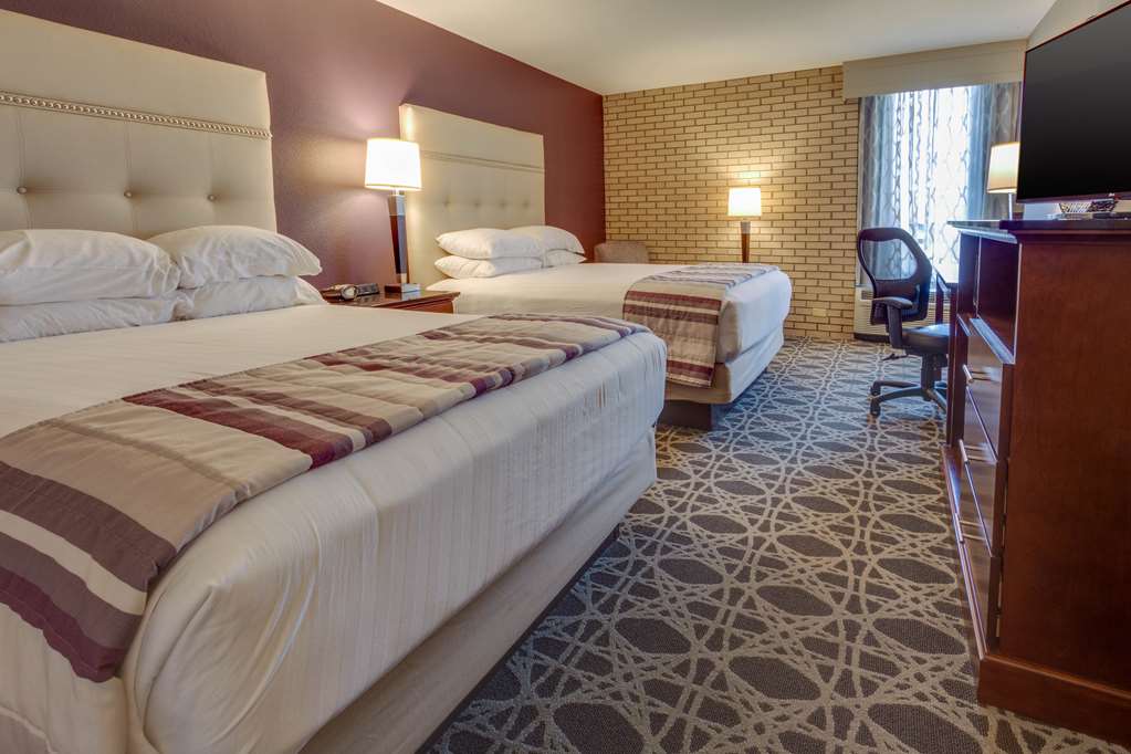 Drury Inn & Suites Hayti Caruthersville - photo 11