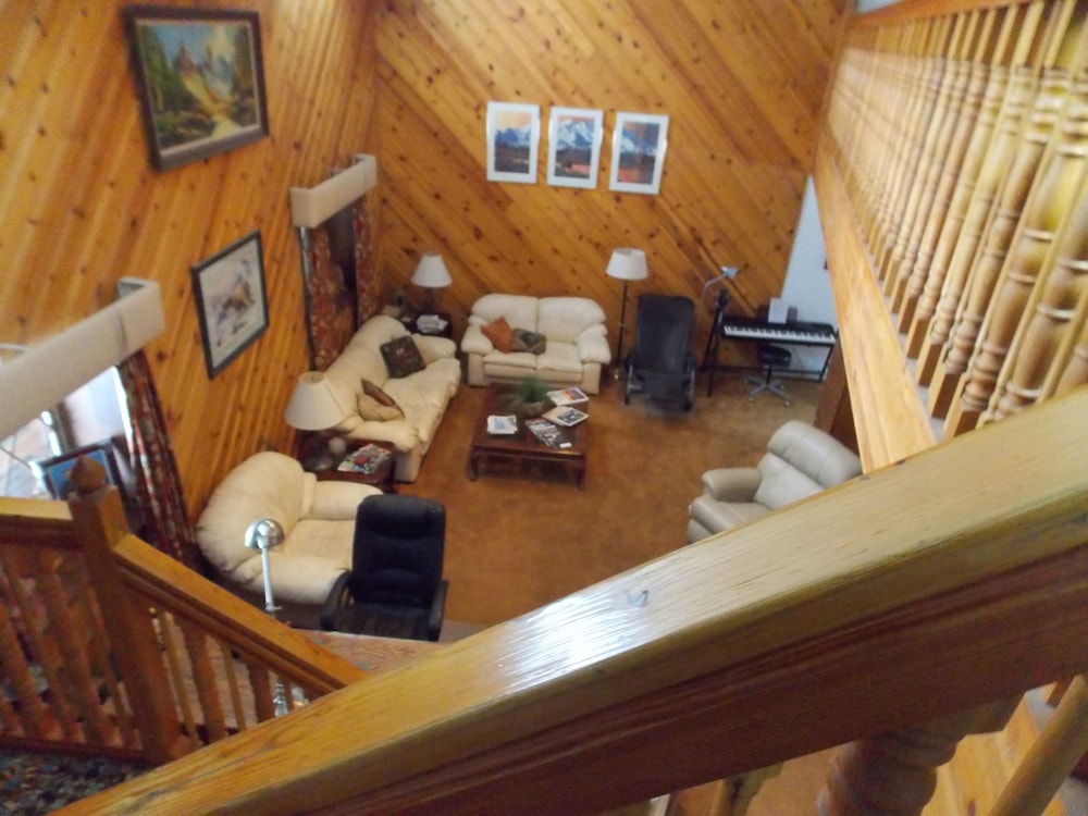 7 Gables Inn & Suites - photo 53