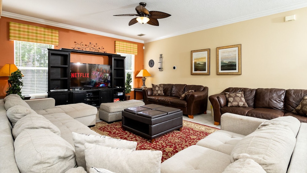 Magnificent Modern Dream Resort 20 Minutes From Disney 470 - photo 22