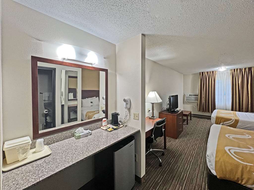 Quality Inn Mitchell I 90 - photo 24