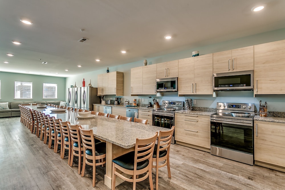 Together Resorts Cherry Grove Resort at 5401 B N Ocean Blvd - photo 44