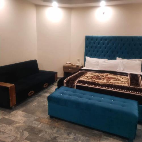 Hotel Day In One in Lahore, Pakistan