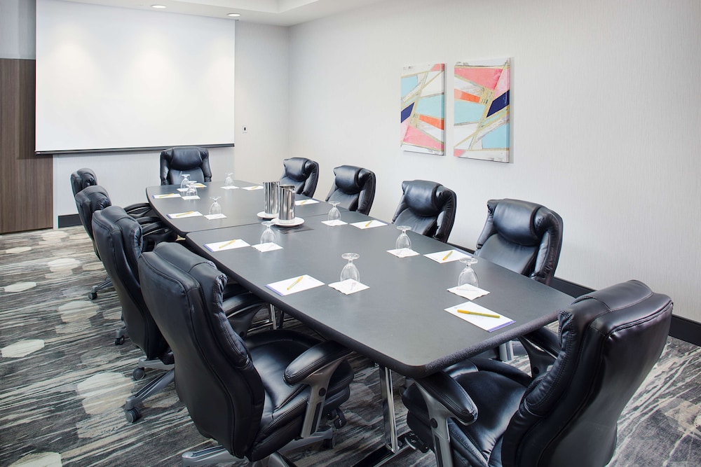 Hilton Garden Inn Dallas Arlington South - photo 22