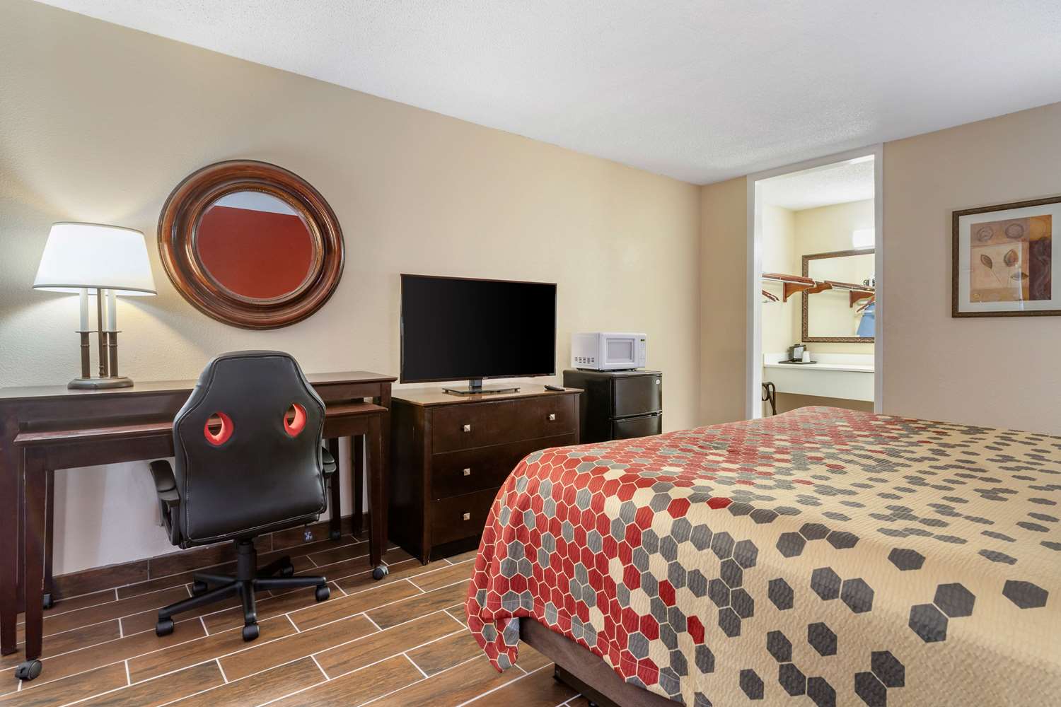Clarion Inn Brunswick - photo 15