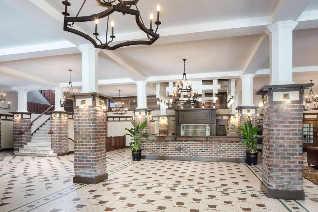 The Elms Hotel & Spa a Destination by Hyatt Hotel - featured photo