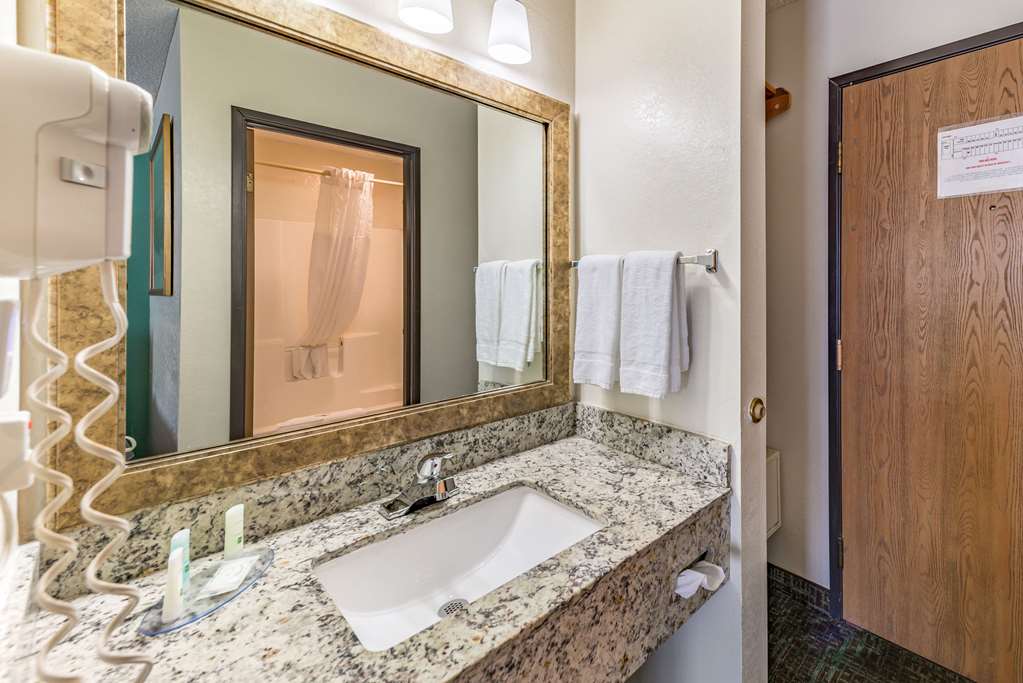 Quality Inn Allen Plano East - photo 17