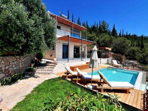 Villa euphoria — 4-Star Luxury Hotel in Lefkada, Greece