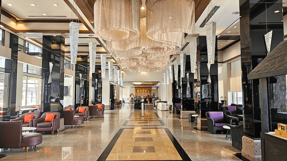 Songphanburi Hotel in Suphan Buri, Thailand