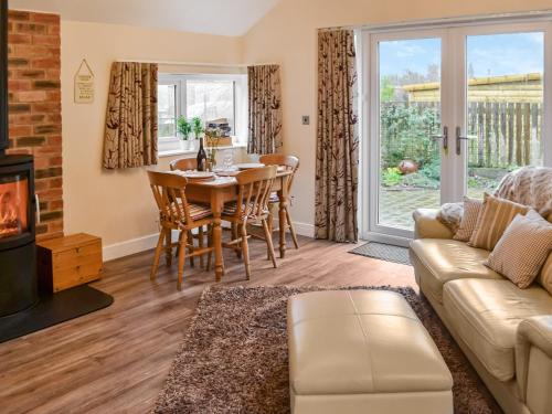 Willow Cottage — 4-Star Luxury Hotel in Stannington, United Kingdom