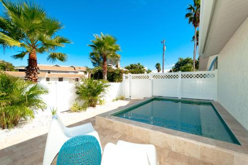 Anna Cabana A 770 Jacaranda in Anna Maria, United States