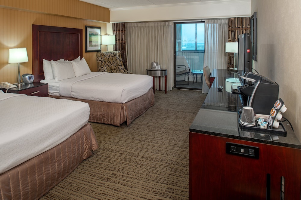 Crowne Plaza St. Louis Airport by IHG - photo 28