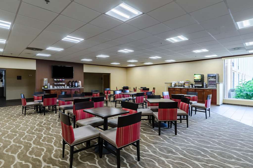 Comfort Inn Randolph Boston - photo 43
