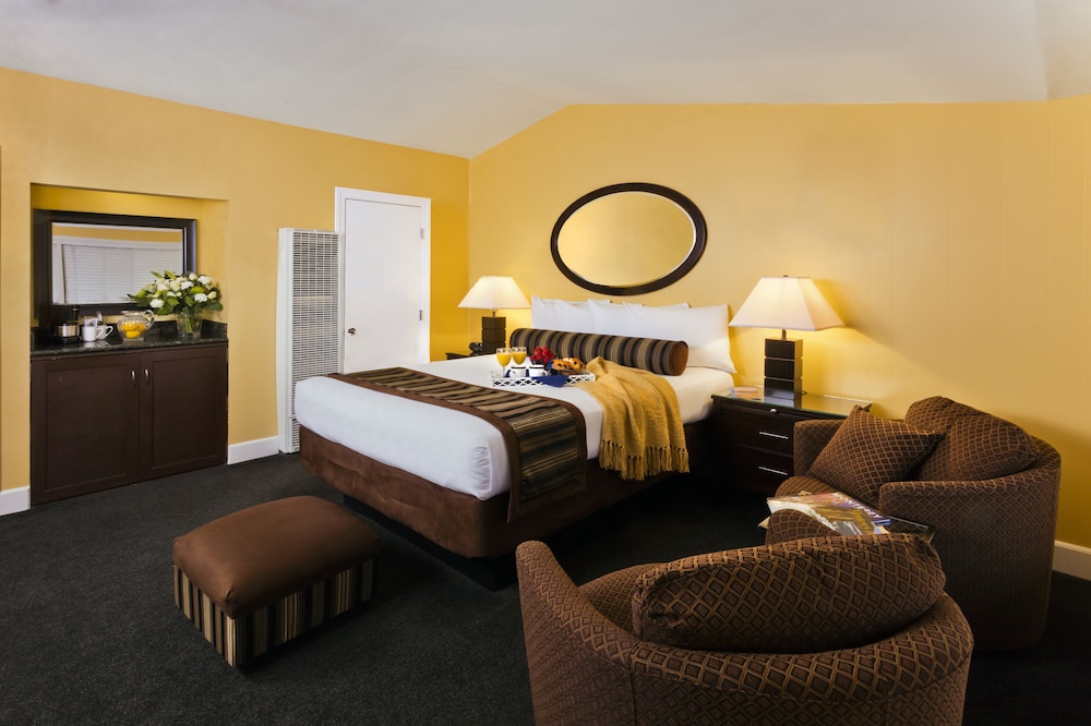 Monterey Peninsula Inn - photo 5