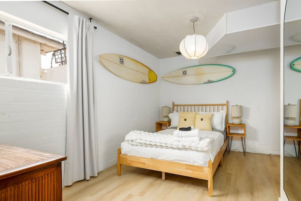 Spacious 2 Bed in Carlsbad - last minute hotel in Carlsbad