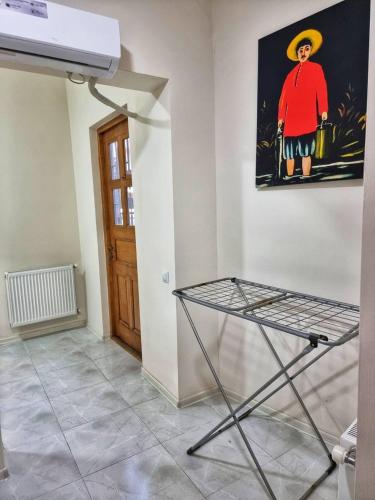 Niko Pirosmani 3 room apartment in Old Tbilisi