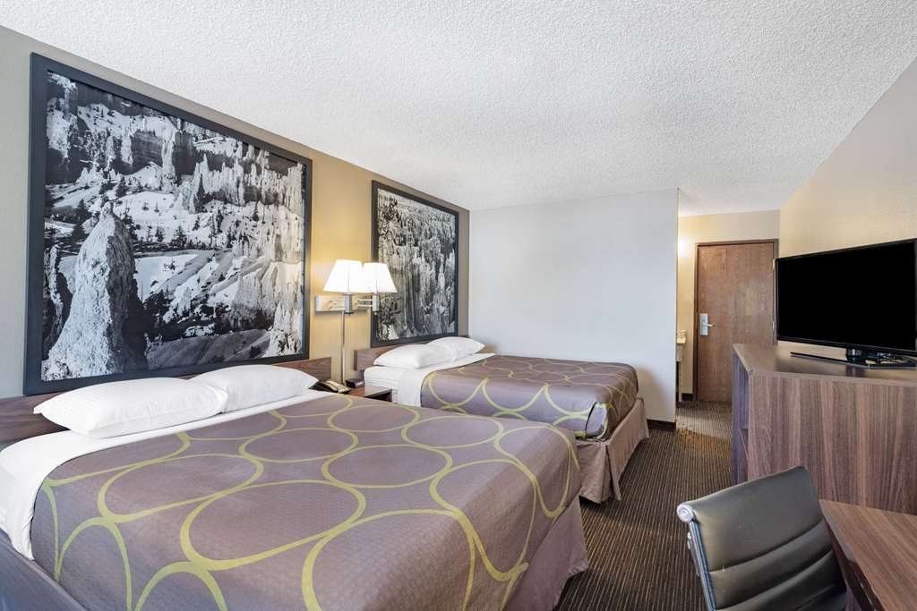 Super 8 by Wyndham Richfield UT - photo 21
