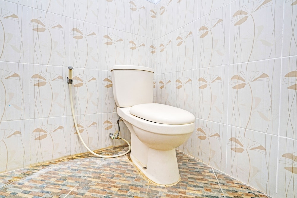 OYO 93328 Graha Citra Syariah in Karawang, Indonesia