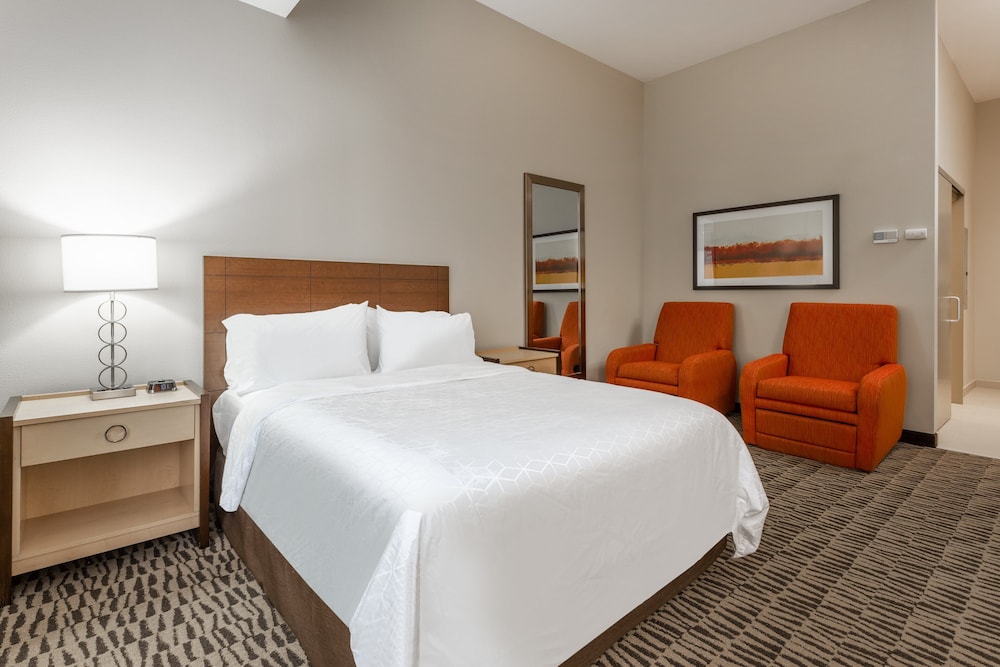 Candlewood Suites Fargo South Medical Center by IHG - photo 10