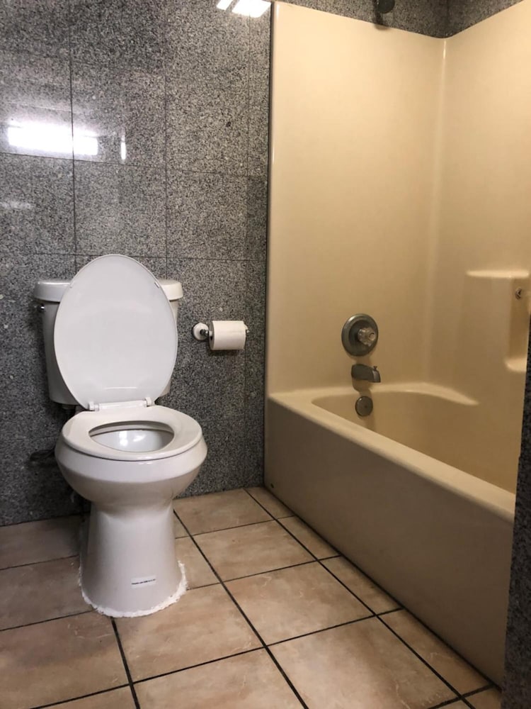 Capital Inn - photo 33