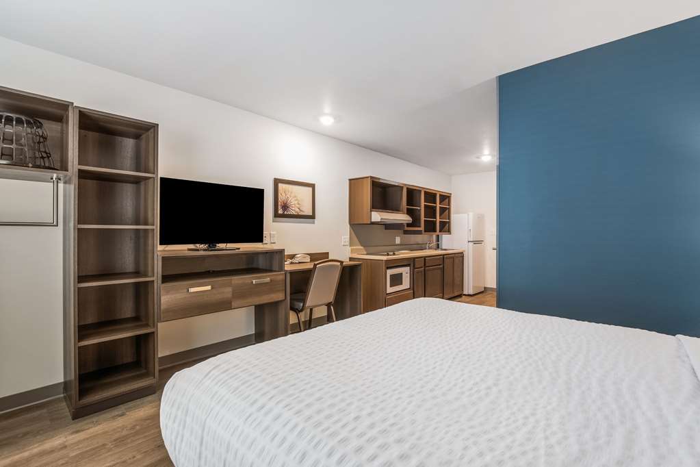 WoodSpring Suites Chicago Midway - photo 19