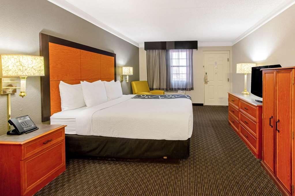 La Quinta Inn by Wyndham Santa Fe - photo 21