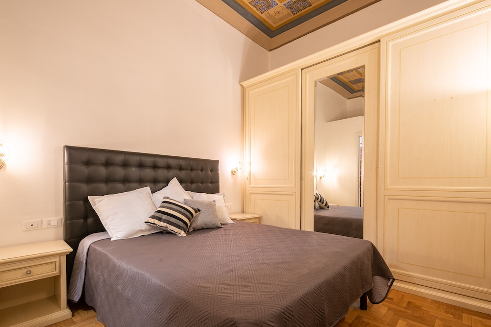 Affreschi - carbon neutral hotel in Florence