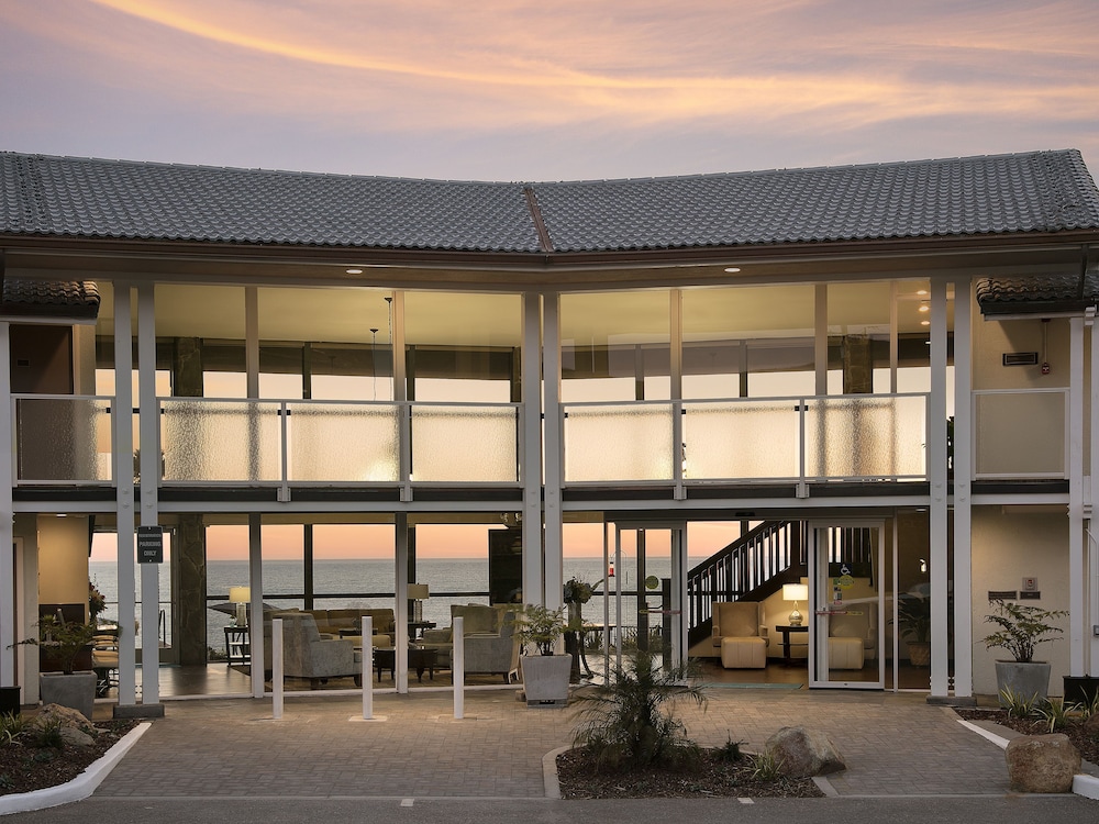 Shore Cliff Hotel - photo 43