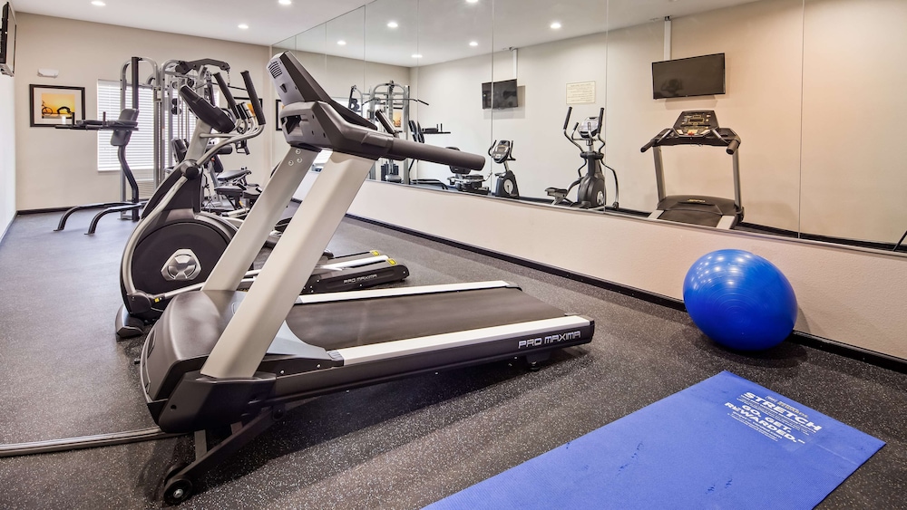 Best Western Plus Denver City Hotel and Suites - photo 16