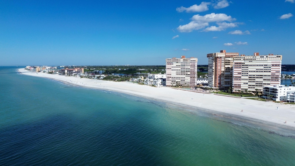 Redington Towers 7D — hotel in Redington Shores