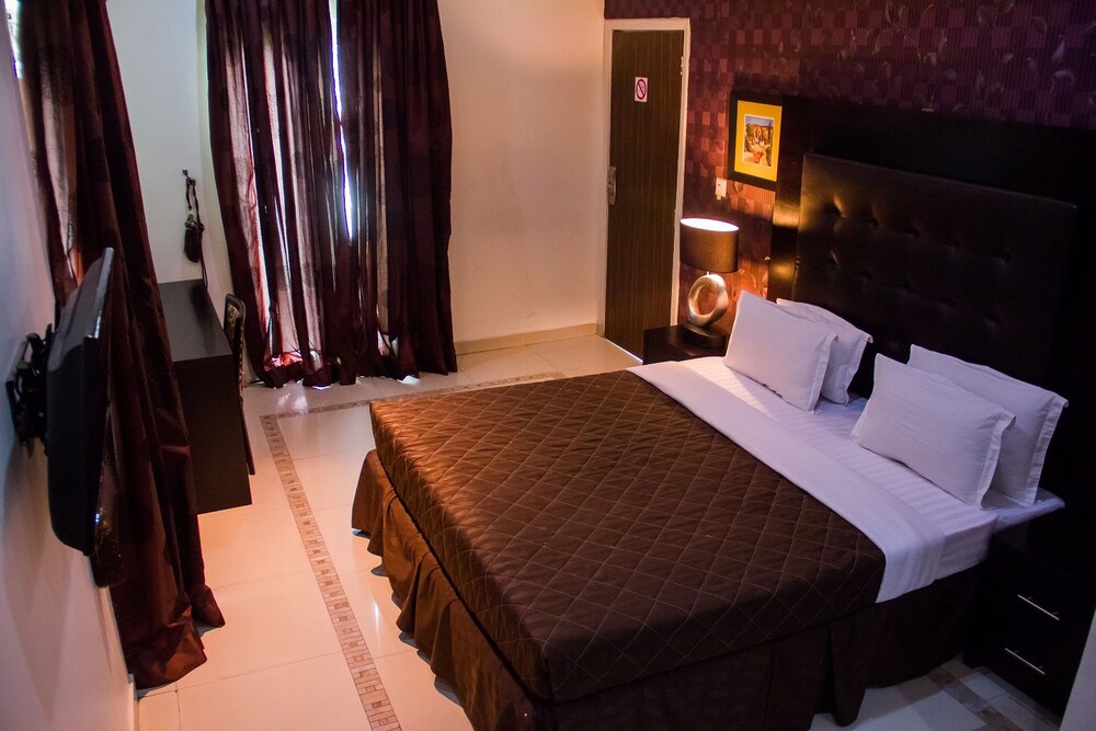Villa Angelia Boutique Hotel Ikoyi — 4-Star Luxury Hotel in Lagos, Nigeria