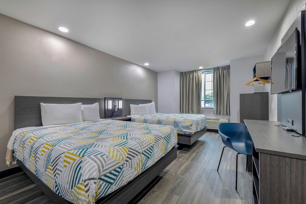 Motel 6 Fort Worth TX Burleson - photo 5