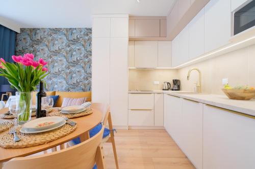 Laguna Beskidów Resort Studio Individual in Zarzecze, Poland