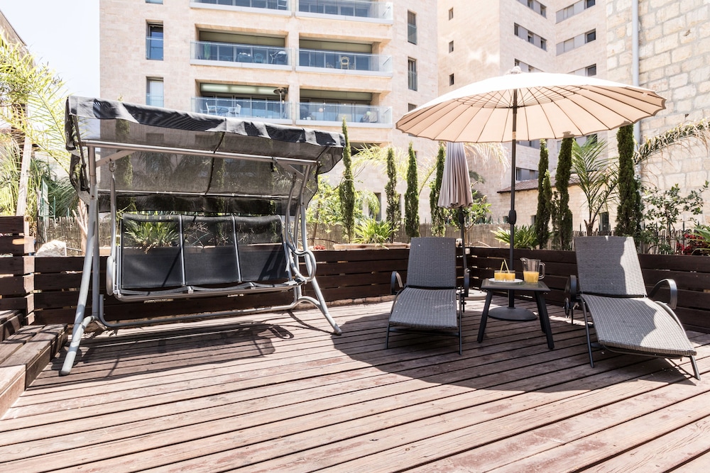 Villa Mamilla — 4-Star Luxury Hotel in Jerusalem, Israel