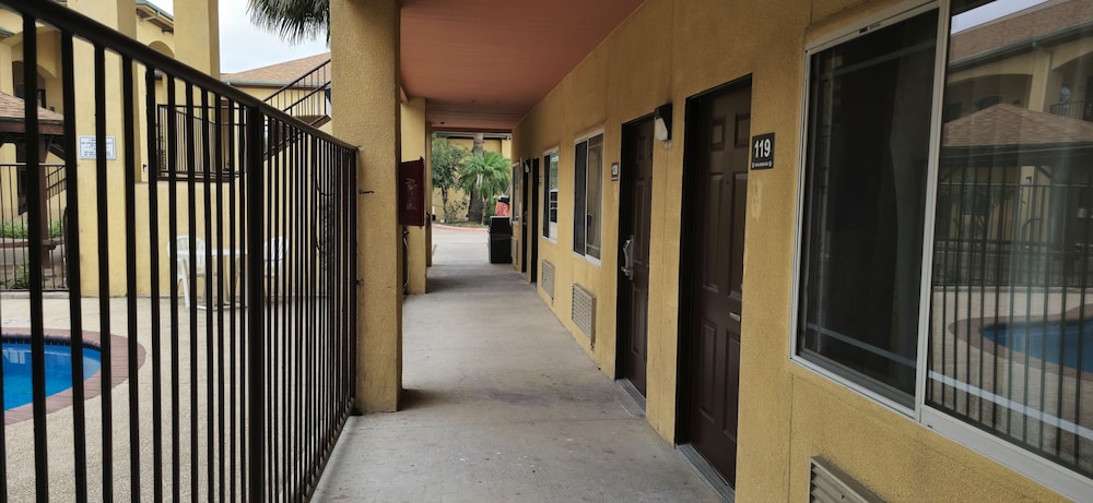 Texas Inn and Suites RGV - photo 84