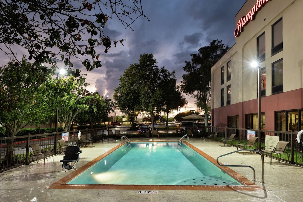 Hampton Inn Houma - photo 23