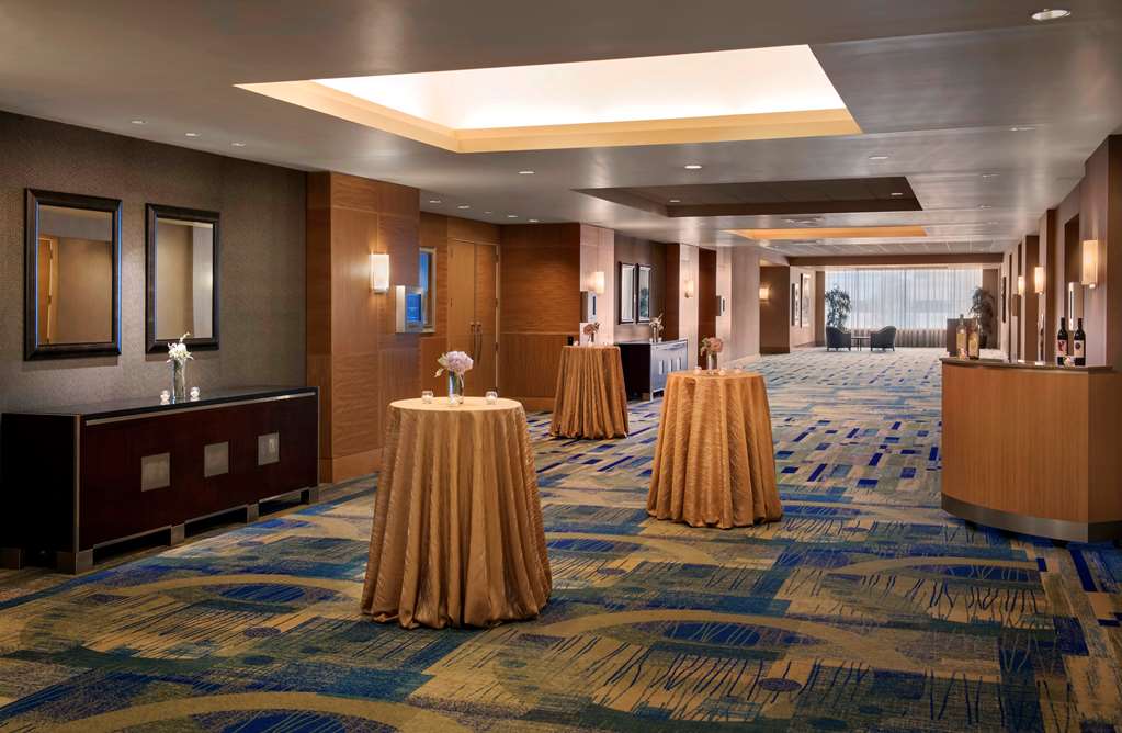 Hyatt Regency Pittsburgh International Airport - photo 2