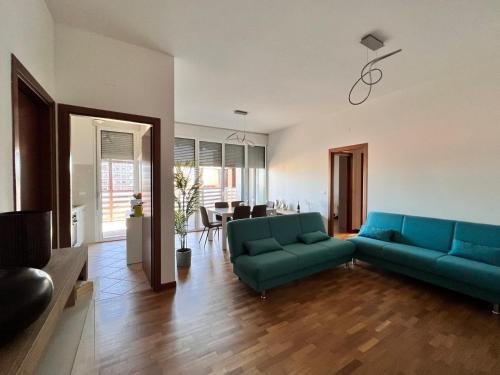 Appartamento De Luxe Giada — 4-Star Luxury Hotel in Bologna, Italy