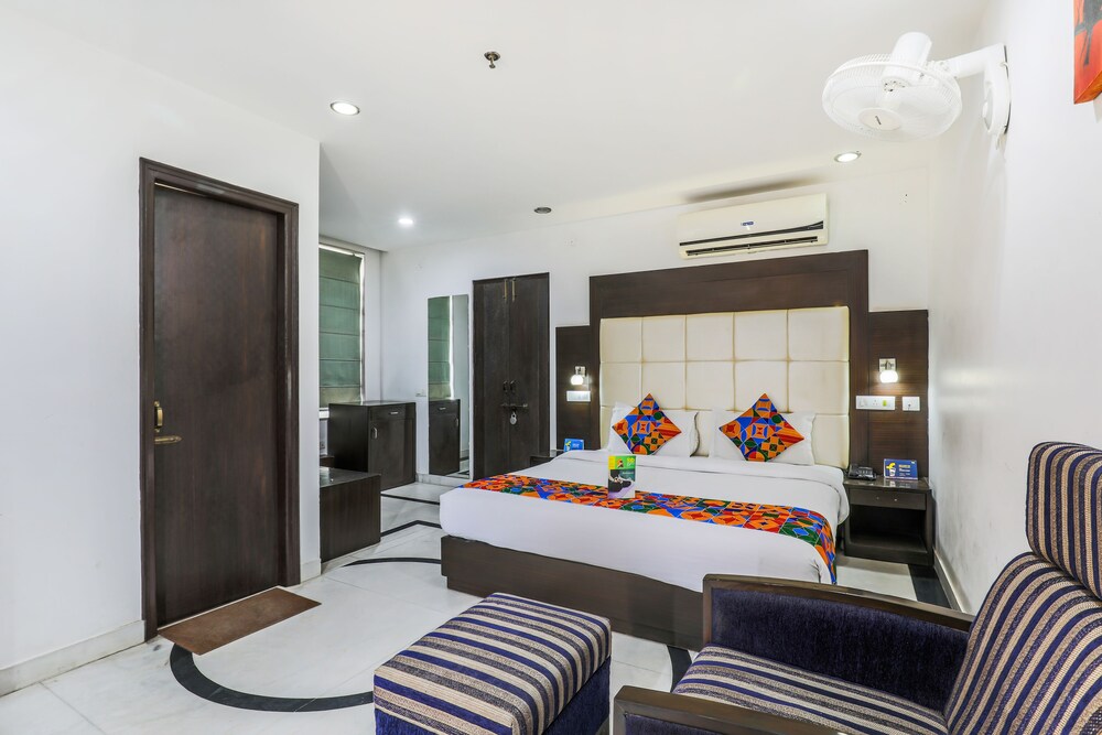 FabHotel Ocean in Kharar, India