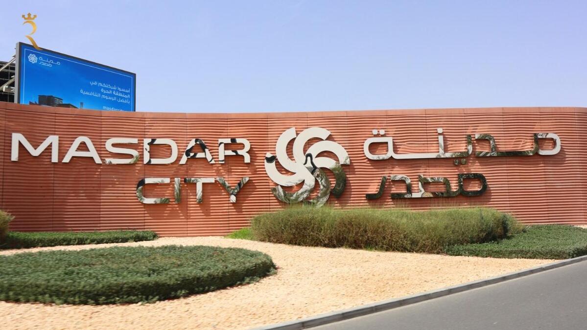 2BR Apartment Oasis Retreat Near Masdar Solace Park — 4-Star Luxury Hotel in Abu Dhabi, United Arab Emirates