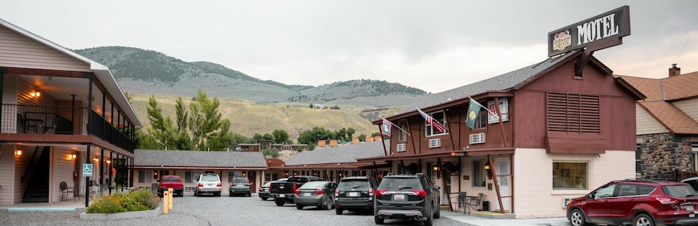 Yellowstone River Motel — hotel in Gardiner