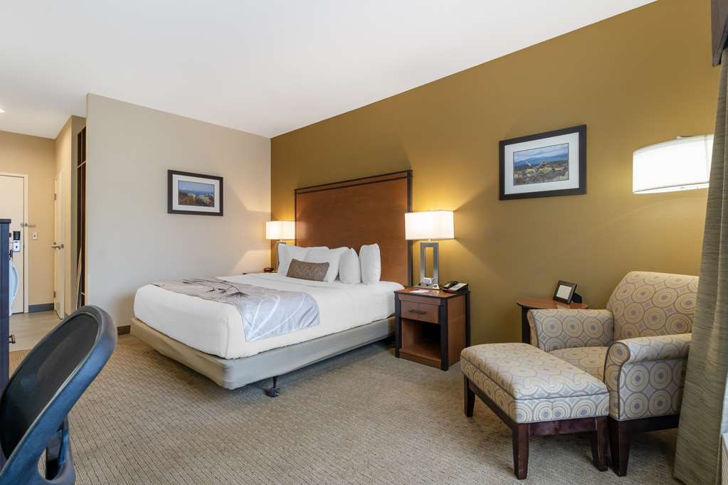 Best Western Bend North - photo 7