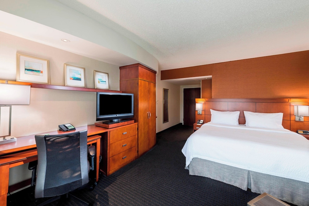 Courtyard by Marriott Atlanta Buford Mall of Georgia - photo 3