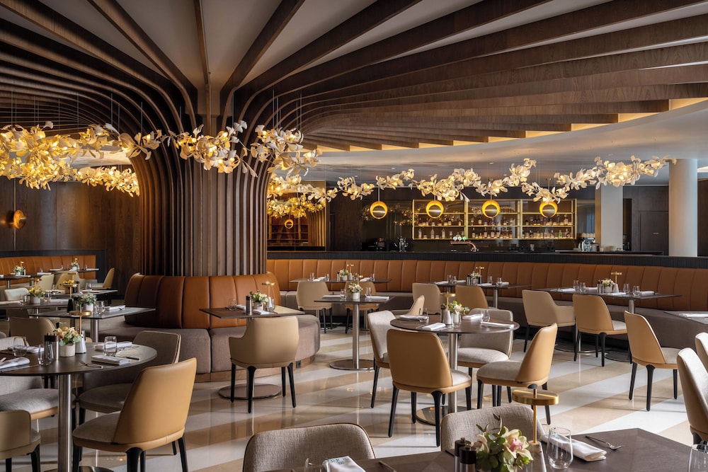 מזון ומשקאות